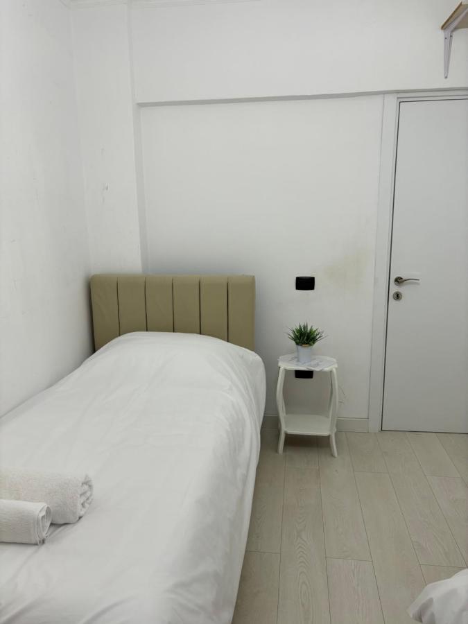Center, Selvia White Apartment Тирана Экстерьер фото