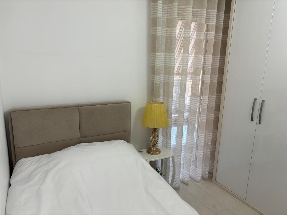 Center, Selvia White Apartment Тирана Экстерьер фото