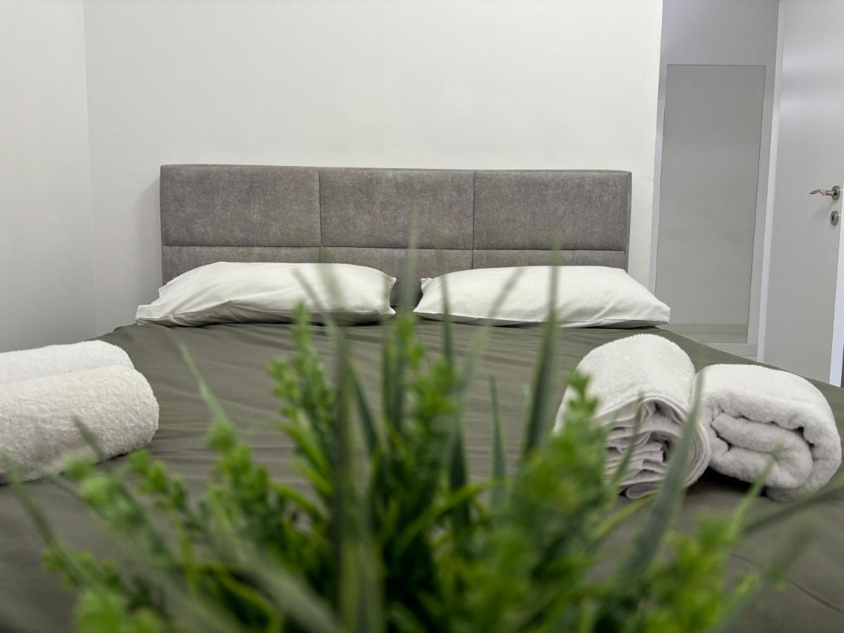 Center, Selvia White Apartment Тирана Экстерьер фото